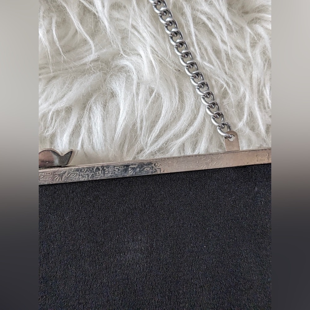 La Marguise Vintage Black & Silver Clutch - Picture 5 of 10